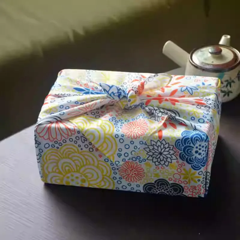 Furoshiki Wrap Cloth - 日本の風呂敷布 70X70Cm 弁当箱ラップ ランチ包装 スカーフ フェスティバルギフト