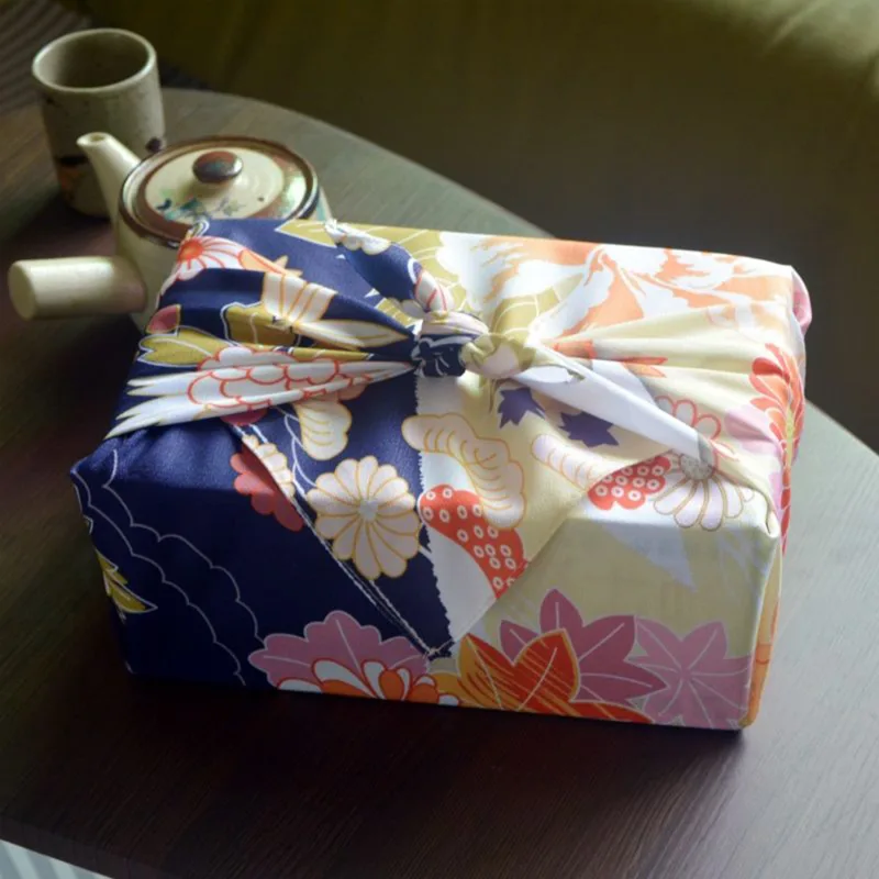 Furoshiki Wrap Cloth - 70X70cm ケアチーフ 日本の風呂敷布 弁当箱ラップ ランチ包装 スカーフ
