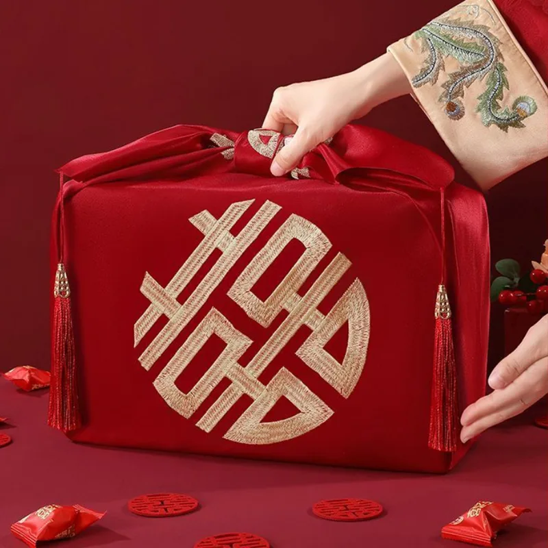 Furoshiki Wrap Cloth - 中国風赤いハンカチ風呂敷結婚式の包装布キャンディギフト包装ハンカチ刺繍幸福包装布