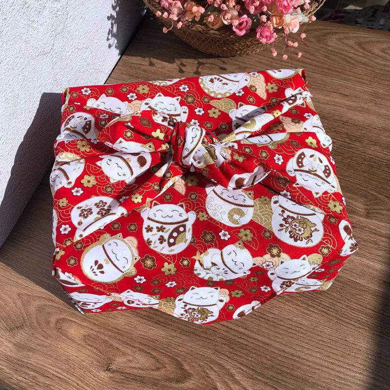 Furoshiki Wrap Cloth - Furoshiki伝統的な日本ラップ布綿赤ラッキー猫クリスマスと新年のギフトボックス風呂敷ハンカチ