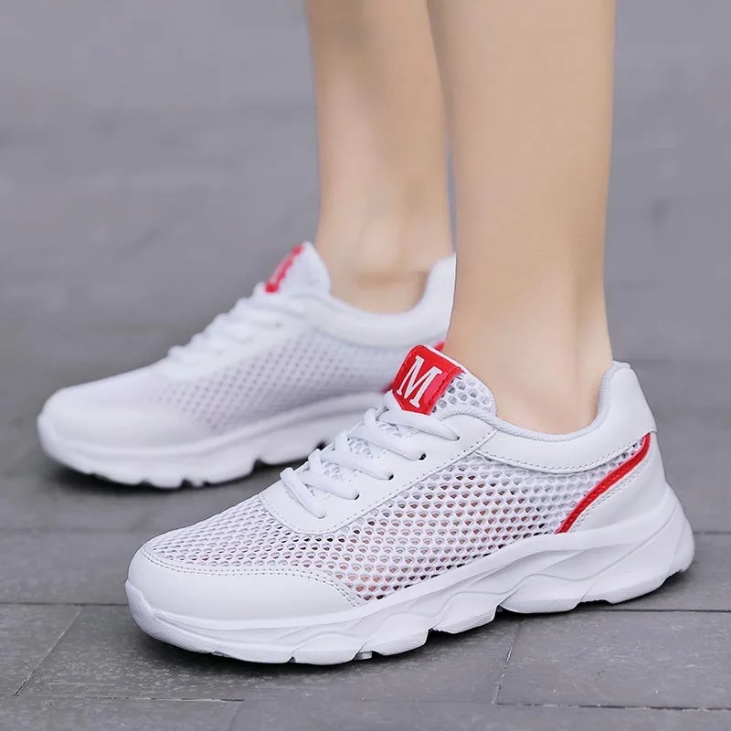 女性用通気性メッシュスニーカー,軽量ランニングシューズ,ベー - Japanese Lifestyle Brand のレビューと価格