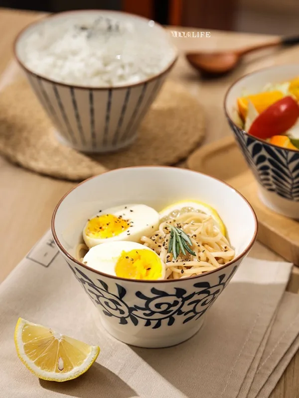 エレガントな和風陶器の高足ライスボウル、食器、家庭用、軽量、 - Japanese Lifestyle Brand のレビューと価格