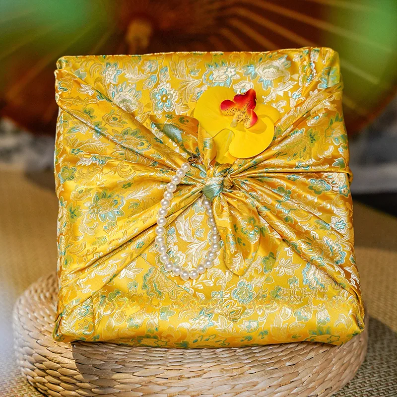新しいジャカード織りギフト包装布 日本製手ぬぐい風呂敷 70 - Furoshiki Wrap Cloth のレビューと価格